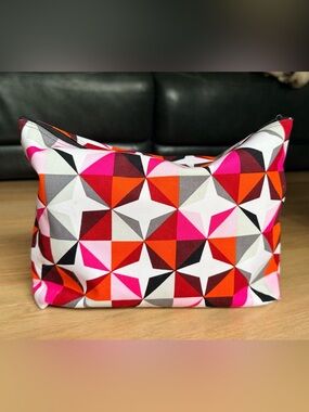 Thirty-One Zip Pouch